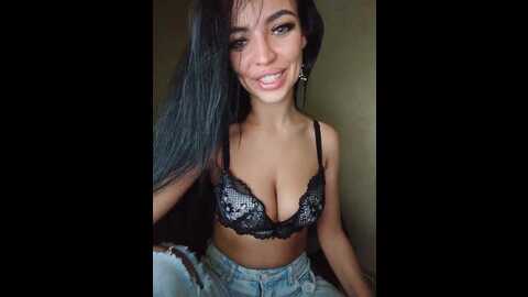 Media: alinakukla787 Bongacams 2023-12-28 22:49:00