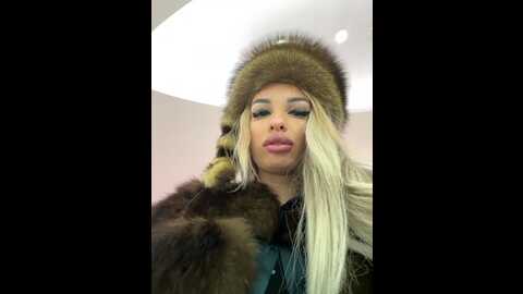 Media: goldpussy69 Bongacams 2023-12-28 18:14:00