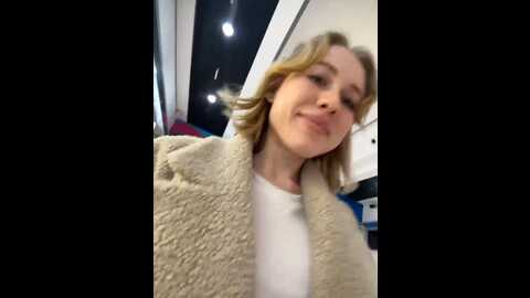 Media: likachkaa Bongacams 2023-12-28 17:04:00