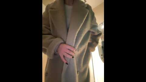 Media: likachkaa Bongacams 2023-12-28 19:20:00