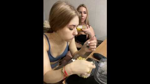 Media: karolina7 Bongacams 2023-12-29 03:18:00