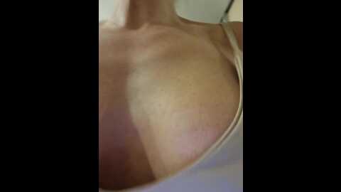 Media: vikki100500 Bongacams 2023-12-31 11:00:00