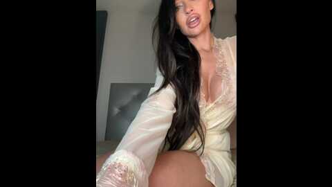 Media: nicole21x Bongacams 2024-01-01 20:34:00
