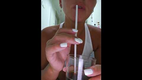 Media: linda_3 Bongacams 2024-01-03 17:40:00