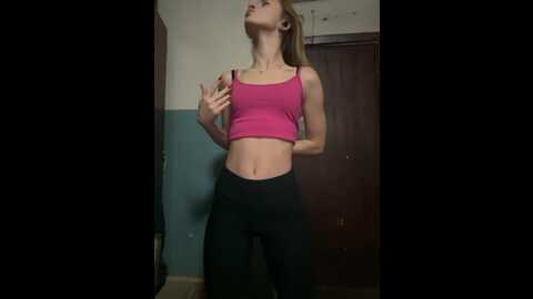 Media: _molly_mae_ Bongacams 2024-01-04 00:28:00