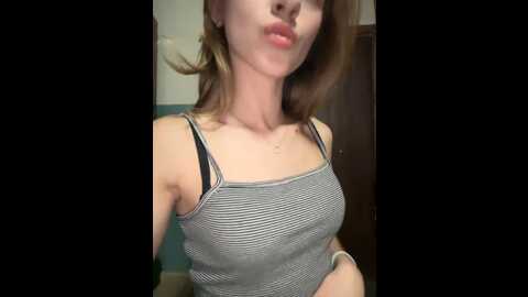 Media: _molly_mae_ Bongacams 2024-01-04 21:26:00
