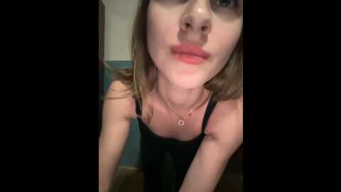 Media: _molly_mae_ Bongacams 2024-01-05 19:52:00