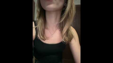 Media: _molly_mae_ Bongacams 2024-01-06 03:32:00