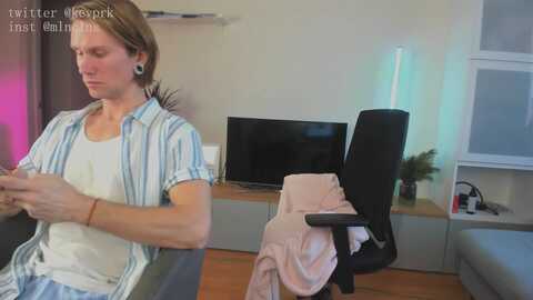 Media: mel_collins Bongacams 2024-01-06 07:28:00