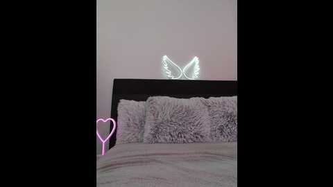 Media: milana_milana Bongacams 2024-01-06 02:06:00