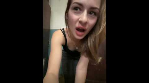 Media: _molly_mae_ Bongacams 2024-01-07 10:34:00