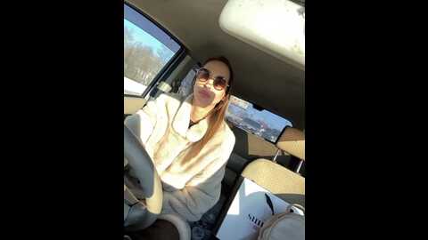 Media: hothoneybabe Bongacams 2024-01-10 05:32:00