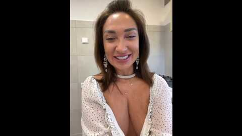 Media: stella888 Bongacams 2024-01-10 12:00:00