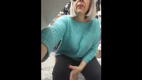 Media: mery8poppins Bongacams 2024-01-13 09:40:00