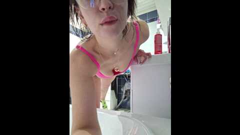 Media: aureliyxxx Bongacams 2024-01-15 07:26:00