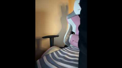 Media: sara_ Bongacams 2024-01-15 12:04:00