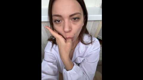 sweety_viki @ bongacams on 20240116