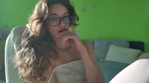 Media: sarahsupershy Bongacams 2024-09-17 04:56:00