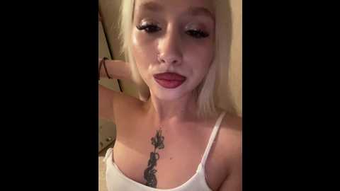 Media: crystal1_1 Bongacams 2024-09-18 20:19:00