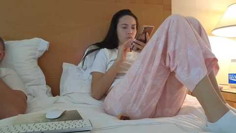 Media: mr_and_mrs_smith_xxl Bongacams 2024-09-18 11:00:00