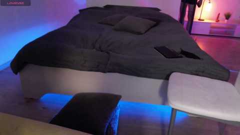 Media: yummybabes Bongacams 2024-09-18 18:04:00