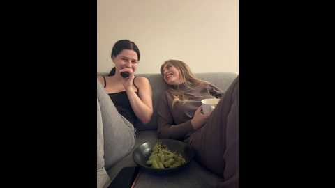 Media: vibromashulkadashulka Bongacams 2024-09-20 16:22:00