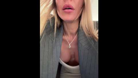 Media: meow_777 Bongacams 2024-09-21 12:48:00