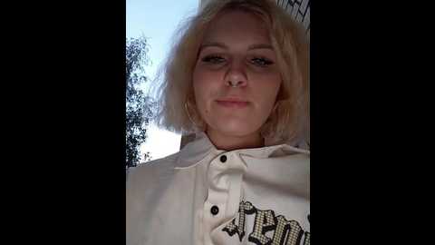 Media: marie_outdoor Bongacams 2024-09-22 16:20:00