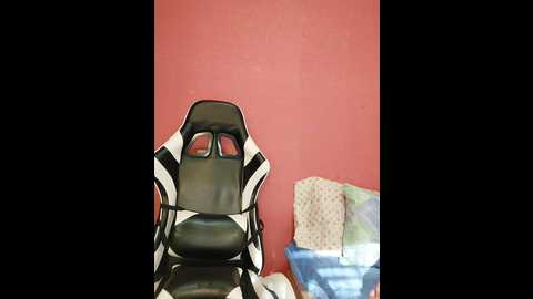 Media: normanmash Bongacams 2024-09-22 12:58:00
