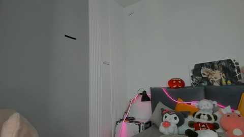 Media: dolly_ll Bongacams 2024-09-23 13:21:00