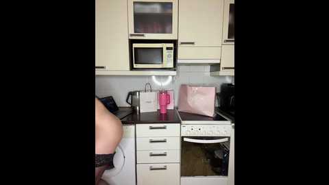 Media: glammodelhoney Bongacams 2024-09-23 22:52:00