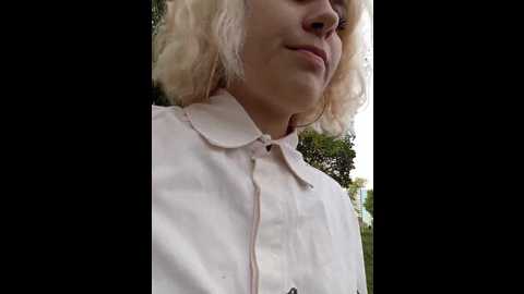 Media: marie_outdoor Bongacams 2024-09-26 13:15:00