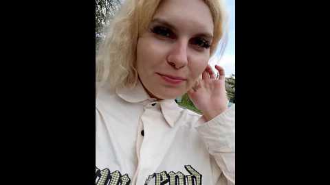 Media: marie_outdoor Bongacams 2024-09-27 14:19:00