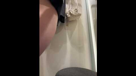 Media: alliina_leee Bongacams 2024-09-28 03:38:00