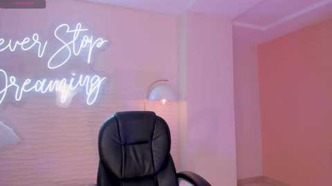 Media: amywalker Bongacams 2024-09-28 15:44:00