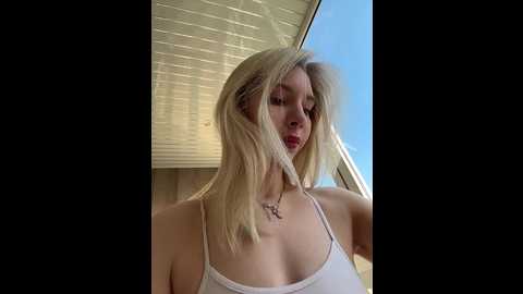 Media: emmacrystall Bongacams 2024-09-28 10:46:00