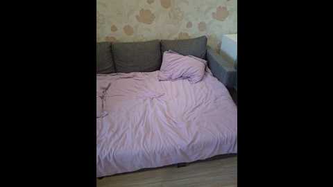 Media: winx20 Bongacams 2024-09-28 10:03:00