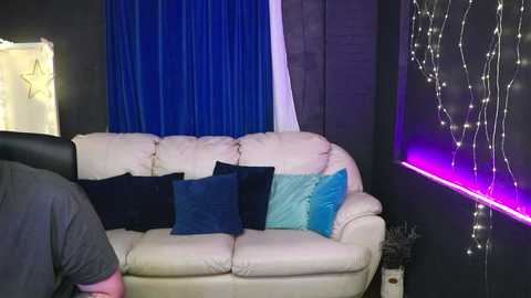 Media: alisaaleks Bongacams 2024-09-29 17:29:00