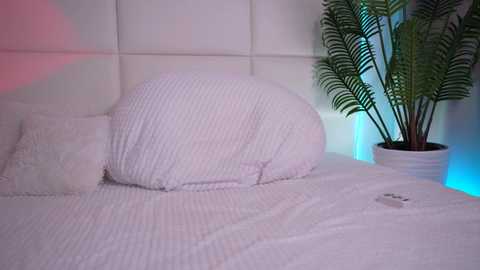 Media: julia93cherry Bongacams 2024-09-30 06:23:00