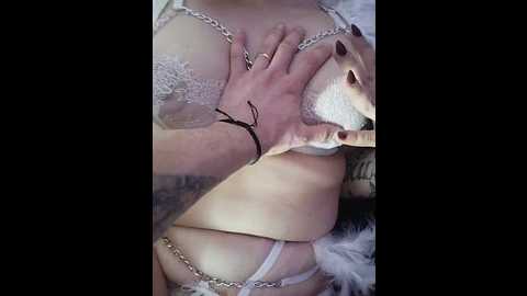 Media: seritruh Bongacams 2024-09-30 12:35:00