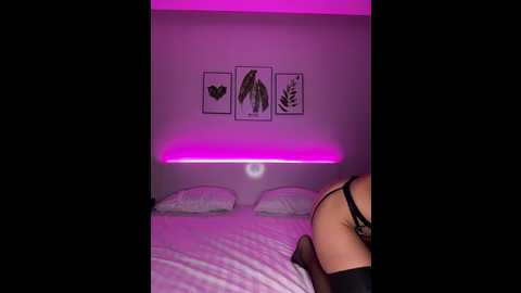Media: twins666 Bongacams 2024-09-30 01:13:00