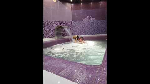 Media: andrew_merlin Bongacams 2024-10-01 06:12:00