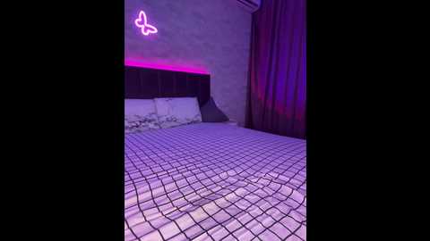 Media: butttfly Bongacams 2024-10-01 19:03:00