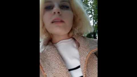 Media: marie_outdoor Bongacams 2024-10-01 15:22:00
