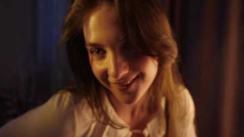 Media: kottyaaaa Bongacams 2024-10-03 18:30:00