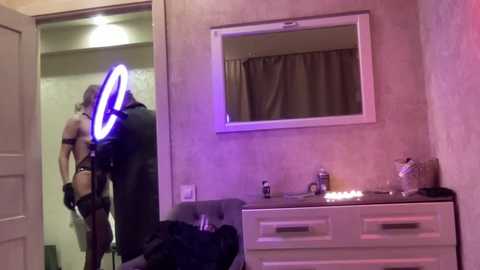 Media: juliatony Bongacams 2024-10-04 06:16:00