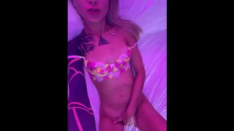 Media: twins666 Bongacams 2024-10-04 01:11:00