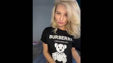 Media: _molly_ Bongacams 2024-10-06 15:33:00