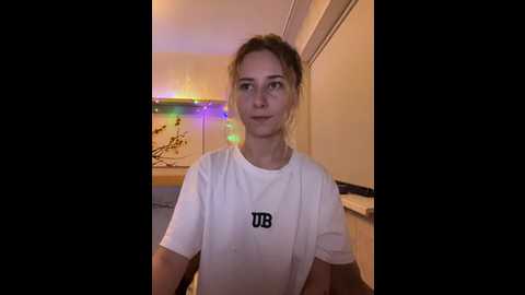 Media: alisa21_1 Bongacams 2024-10-06 16:47:00