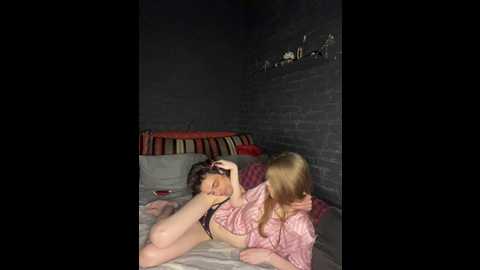Media: orneliyy Bongacams 2024-10-06 03:40:00